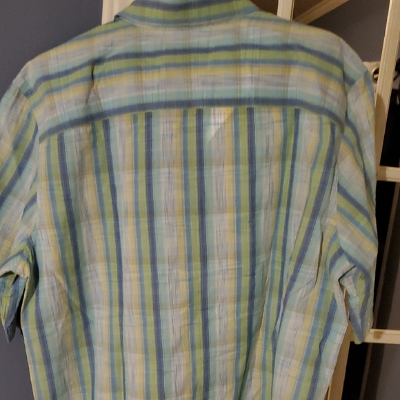 4/$20 Men's Blue and Green Striped Shirt - Picture 5 of 7